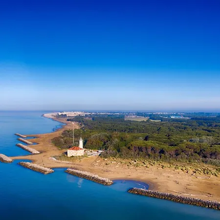 Bright Flat Just Steps From The Sea * Bibione